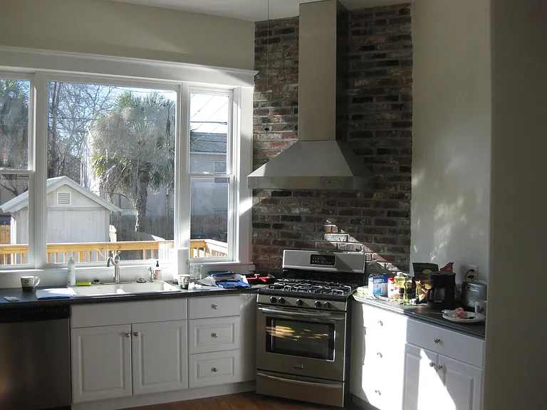 Shared kitchen fully stocked with kitchen ware