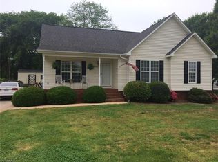 1560 New Jersey Church Rd, Lexington, NC 27292
