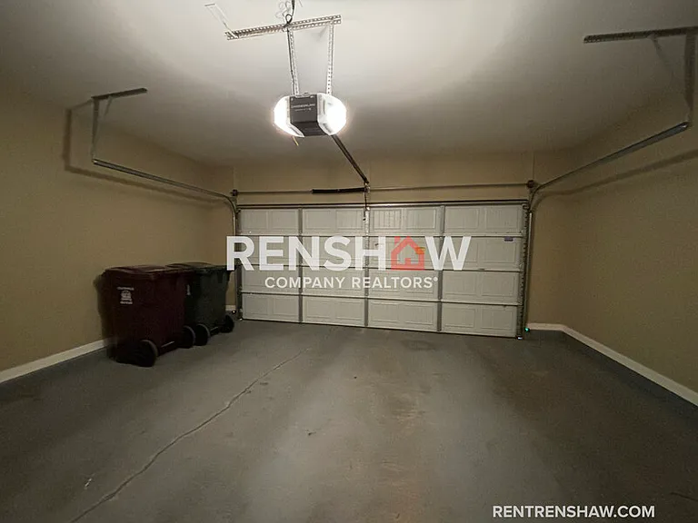 1395 Calumet Farms Dr — Photo 23