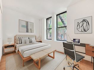 140 W 4th St APT 2, New York, NY 10012