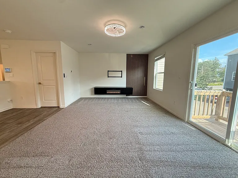 1442 Yosemite Way — Photo 21