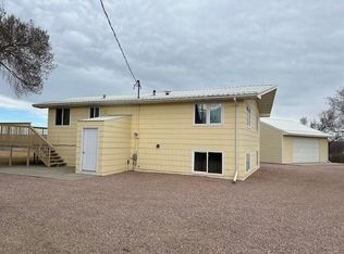 306 A St, Edgemont, SD 57735