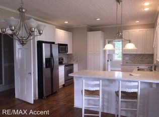 920 Maple St, Richmond Hill, GA 31324
