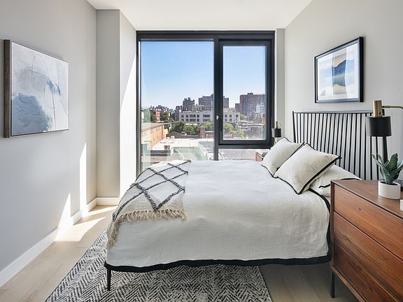 4th image of 1057 Atlantic Ave #1202