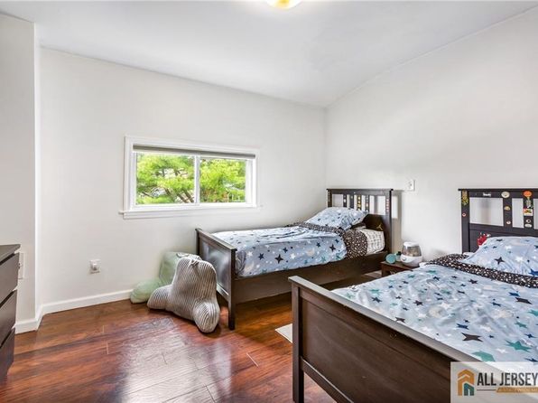 48 Central Ave, Piscataway, NJ 08854