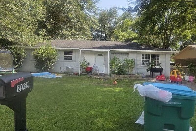 1st image of 2029 Prince George Dr