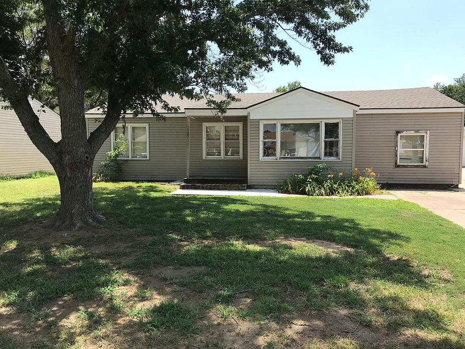 1st image of 27 Faircrest Dr