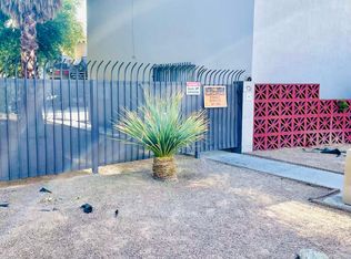 2576 Van Patten St APT 5, Winchester, NV 89109