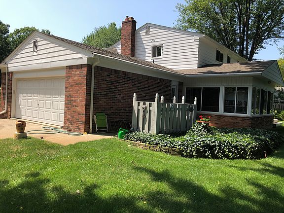 2nd image of 6243 Montgomery