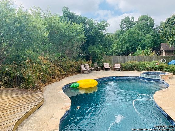 4th image of 19710 Encino Way