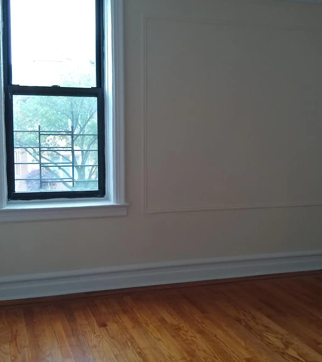 Benson Ave, Brooklyn — Photo 1