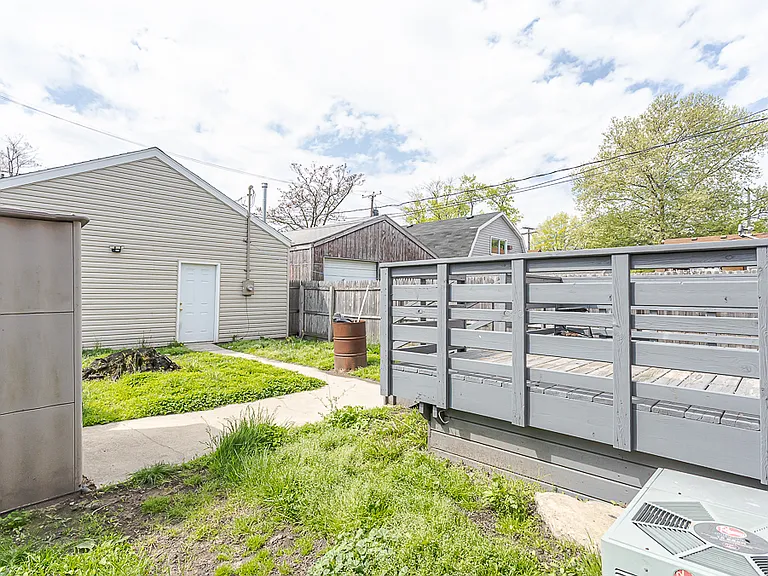 1149 South Ave — Photo 35