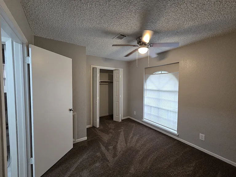 807 Hudler St — Photo 27