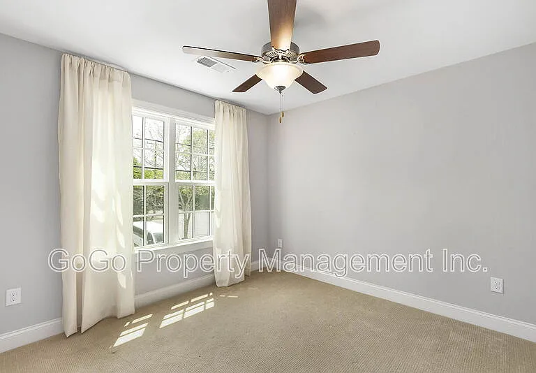 188 Silver Hill St — Photo 14