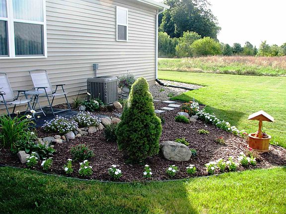 3rd image of 1643 Clover Creek Ln