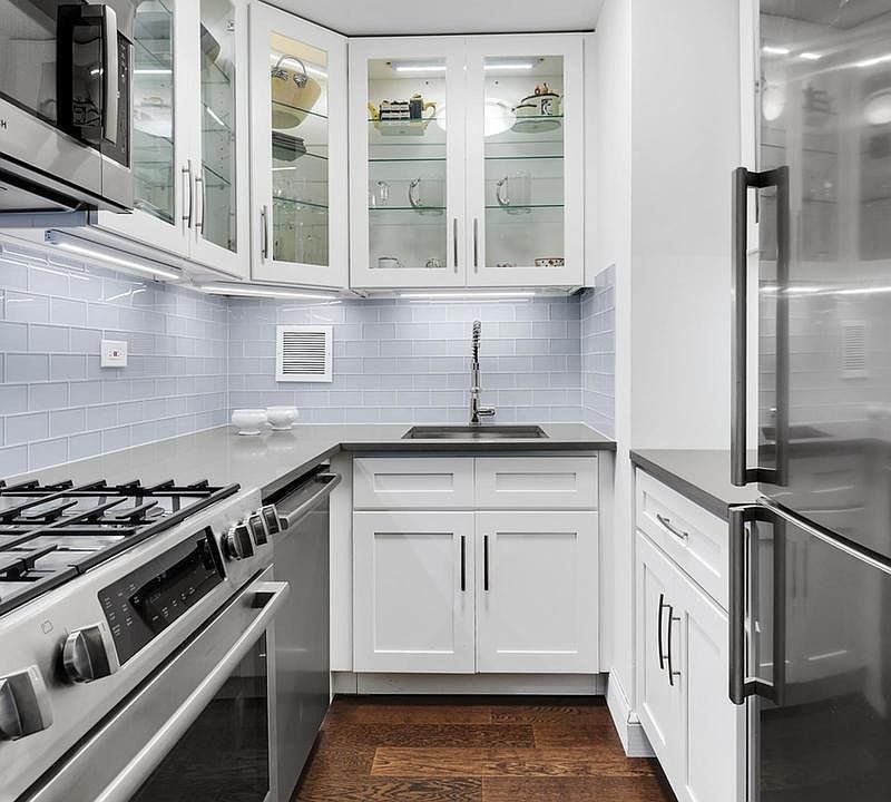 1st image of 330 E 38th St APT 25H