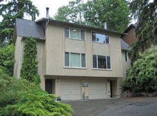 8810 Shell Pl, Edmonds, WA 98026