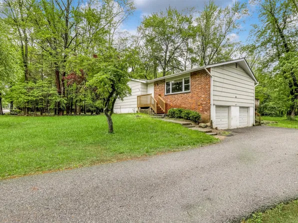 162 Grandview Avenue, Monsey, NY 10952