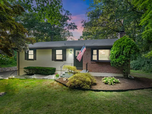 40 Bayne Street, Norwalk, CT 06851