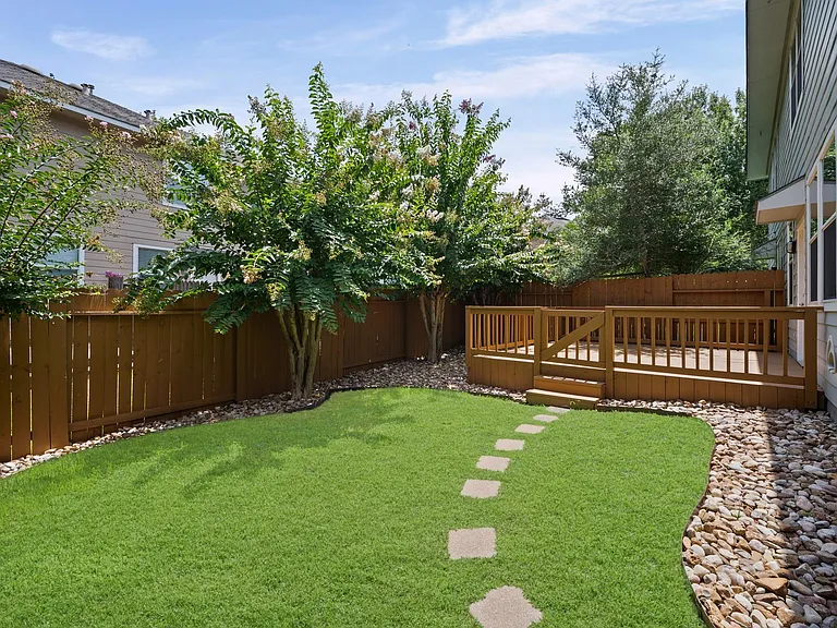 11 Scenic Brook Ct — Photo 27