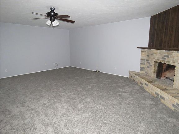 4th image of 1125 Coffeyville Trl