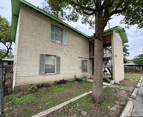 115 Victor St Photo 1