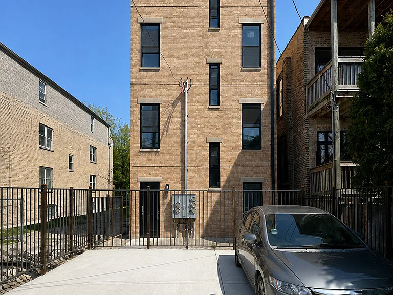 1416 N Maplewood Ave #3 — Photo 14