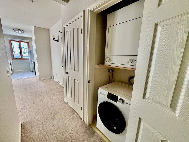 In-Unit Washer Dryer