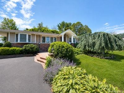 21 Kevin Road, Commack, NY, 11725