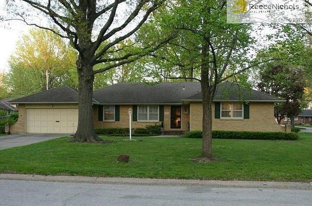 1st image of 9011 Conser Dr