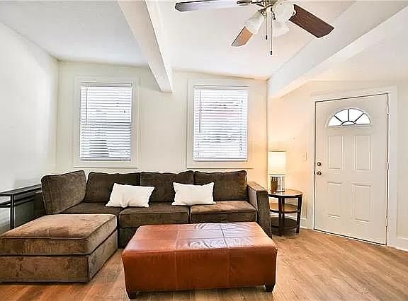 5th image of 4217 Charlotte St