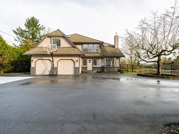 7070 207th St, Langley, BC V2Y 1T4