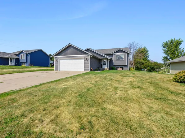 407 N 9th St, Goodhue, MN 55027