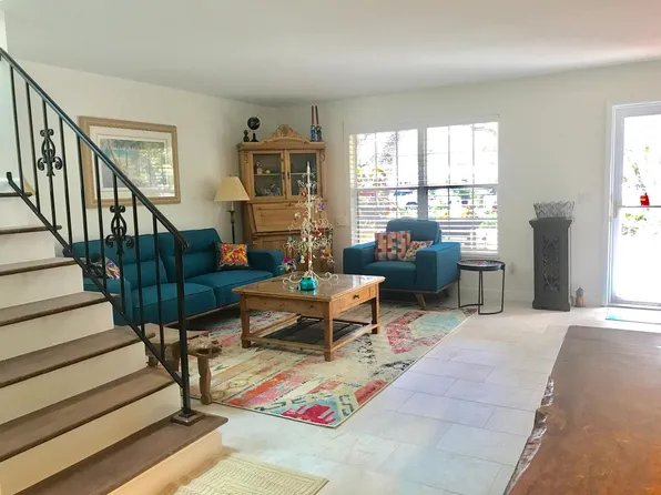 2702 Cardinal Dr, Vero Beach, FL 32963