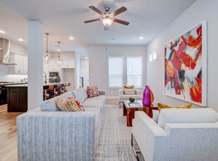 672 Aspen Valley Ln, Dallas, TX 75208