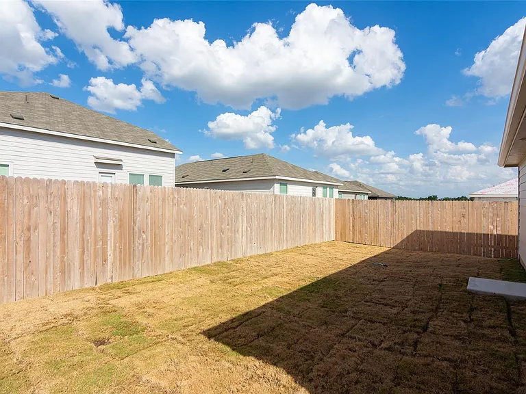 153 Starpacker Ln — Photo 6