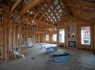 8713 Ryker Rd, Yukon, OK 73099