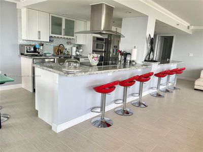 210 174th St APT 1409, Sunny Isles Beach, FL, 33160