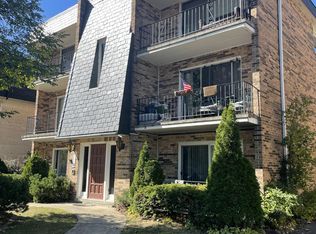 10924 Kilpatrick Ave #3N, Oak Lawn, IL 60453