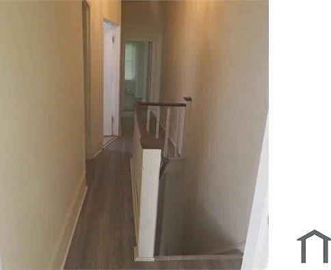 1515 W York St — Photo 14