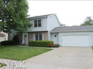 1223 Kenneth Dr, Bloomington, IL