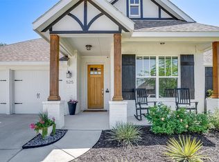 525 Inwood St, Benbrook, TX 76126