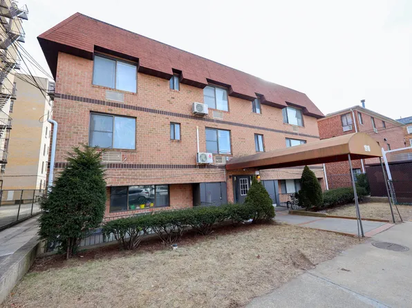 1910 Avenue V image 3 of 19