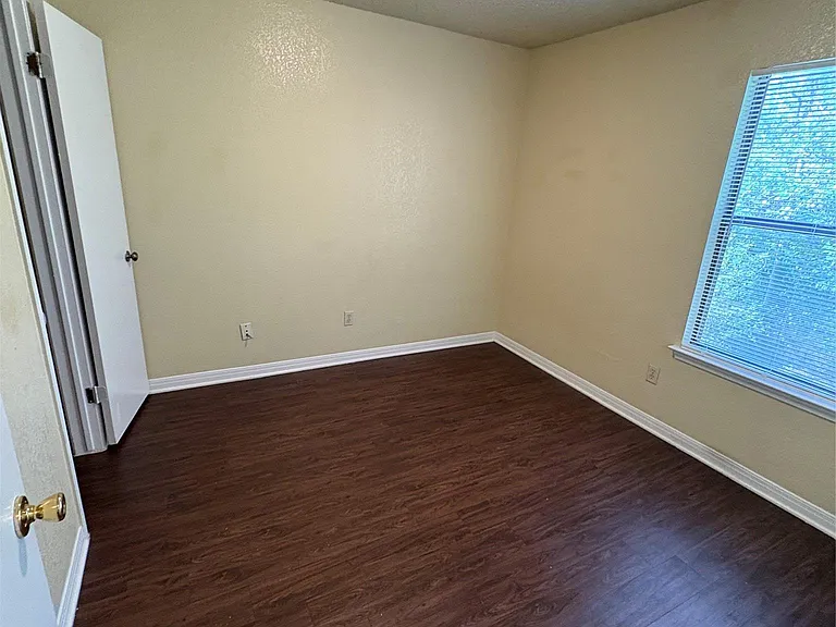2309 Pena Cv — Photo 12