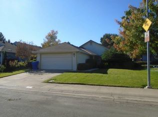9 Yardis Ct, Sacramento, CA 95833