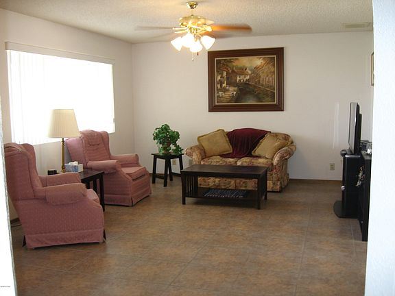2nd image of 3024 Maracaibo Dr