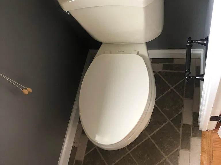 830 Oakview Dr — Photo 9