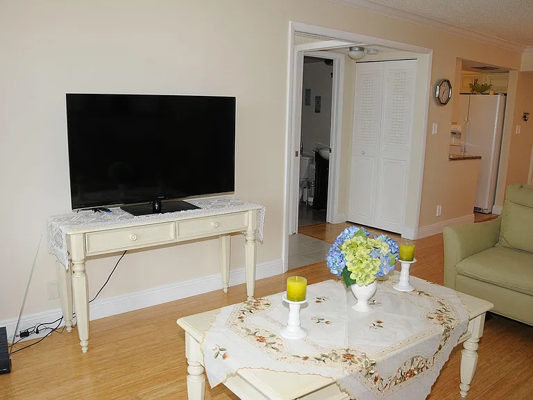 525 N Ocean Blvd #1120 — Photo 9