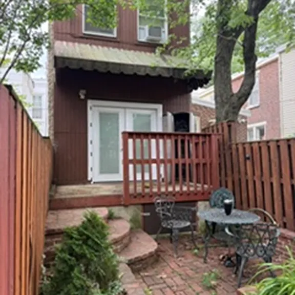 1807 Lovering Ave — Photo 12