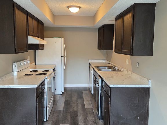 5th image of 2225 Golf Rd SW #11636701